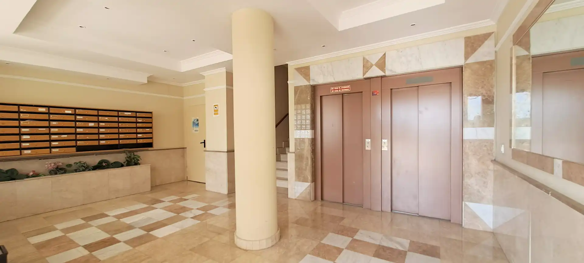 Flat for sale in Madrid  with Air Conditioner, Heating and Terrace