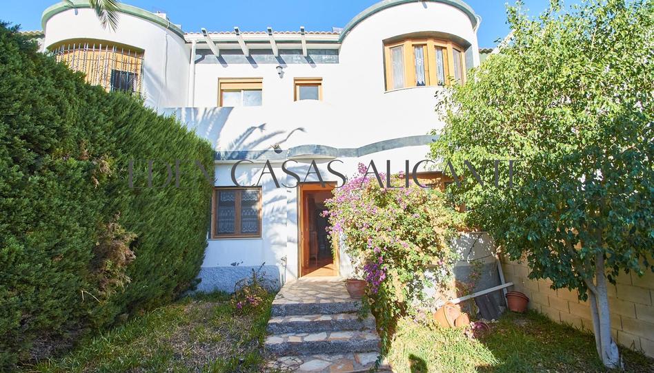 Photo 1 of Single-family semi-detached for sale in  Reial de la Vila Joiosa, 20, Playa Muchavista, Alicante