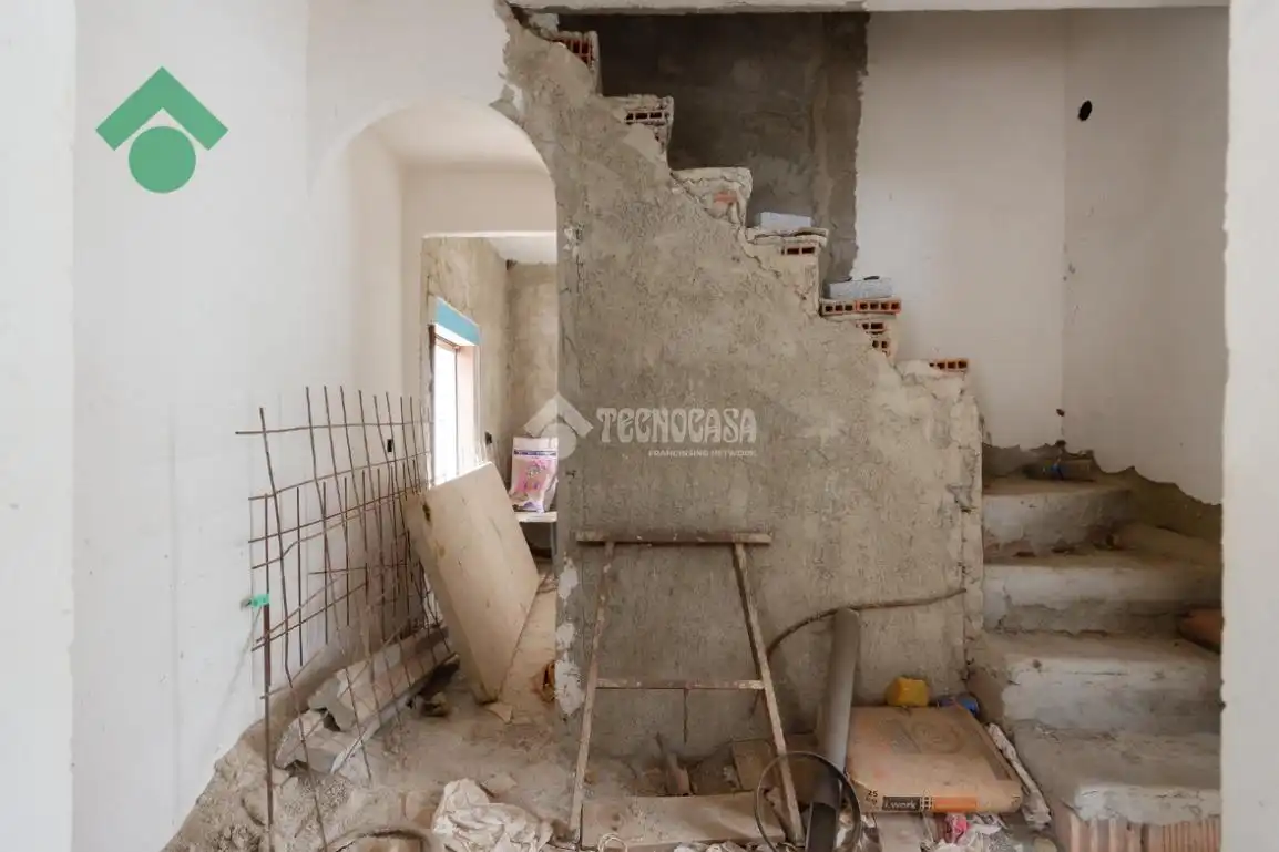 Casa adosada en venda en Otívar amb Terrassa i Balcó