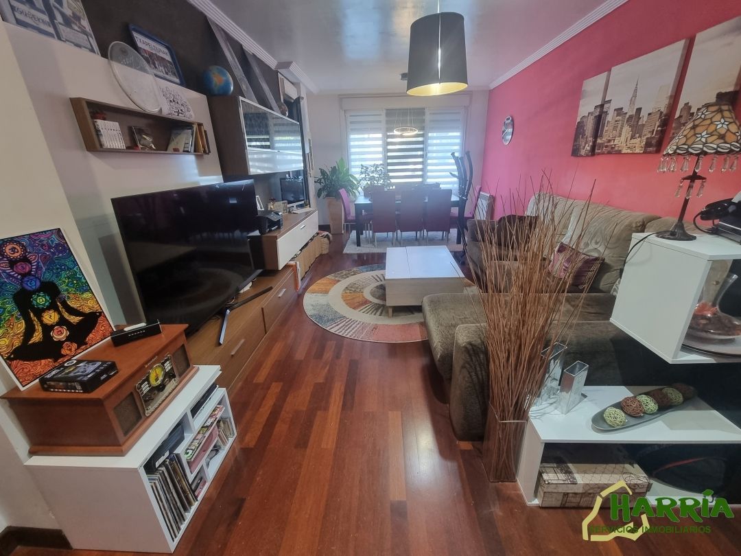 Sala de estar de Piso en venta en Donostia - San Sebastián  con Calefacción y Balcón