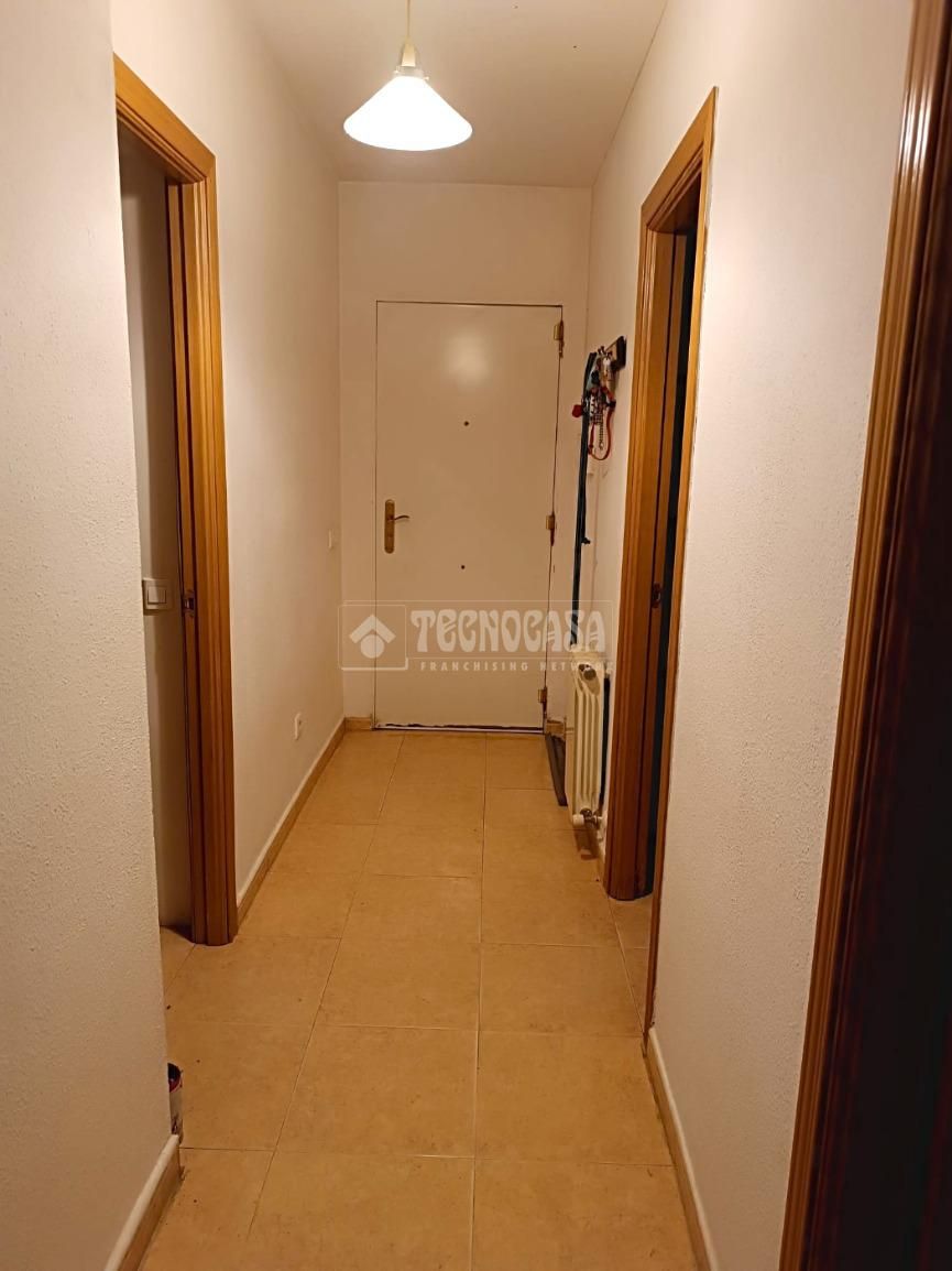 Casa adosada en venta en Pozo de Guadalajara con Calefacción