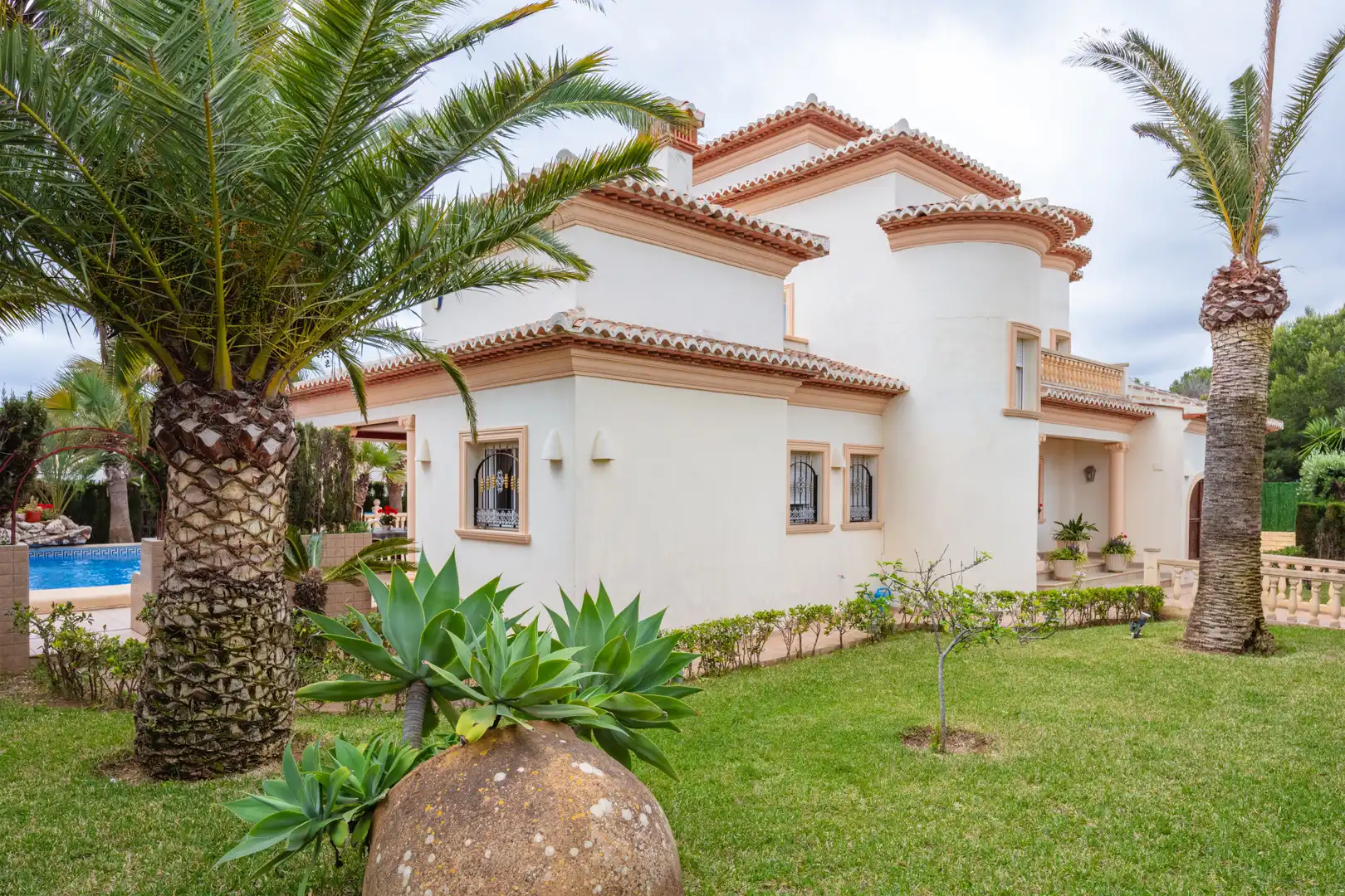 Exterior view of Houses for sale in Jávea / Xàbia  with Air Conditioner, Private garden and Terrace