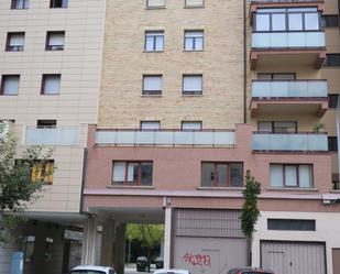 Exterior view of Office for sale in  Pamplona / Iruña  with Heating