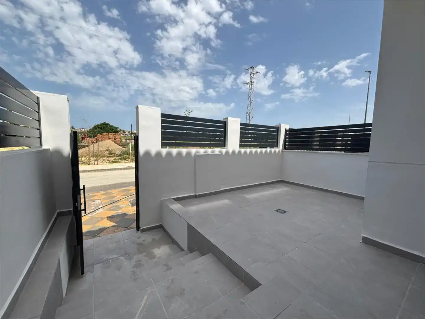 Terrassa de Casa o xalet en venda en Castilleja de la Cuesta amb Aire condicionat