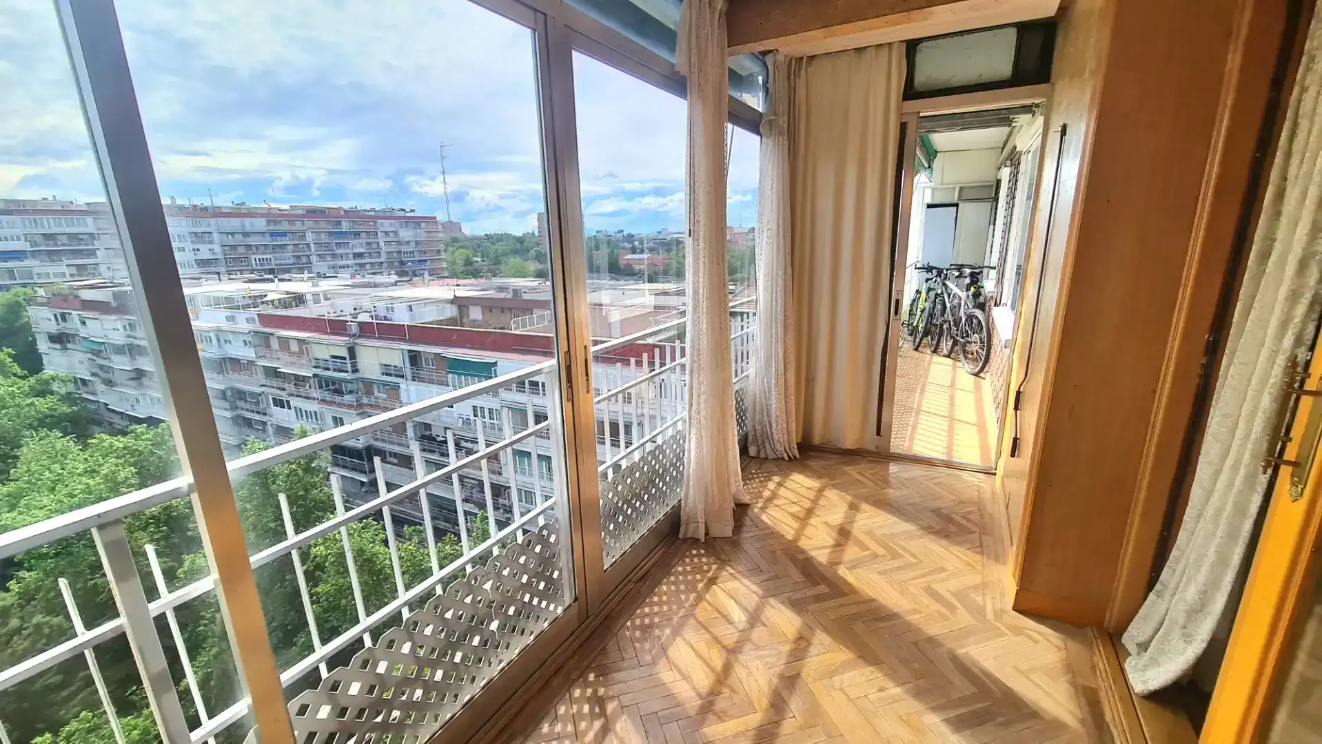 Terrassa de Àtic en venda en Alcorcón amb Aire condicionat, Parquet i Moblat
