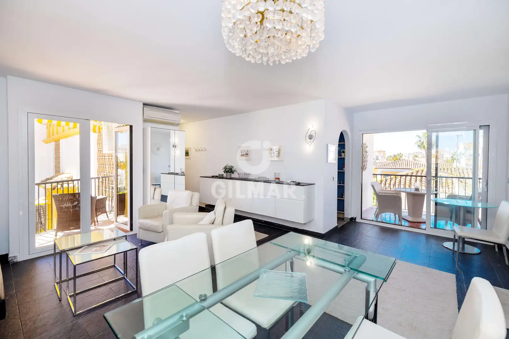Living room of Flat for sale in Fuengirola  with Heating, Private garden and Swimming Pool