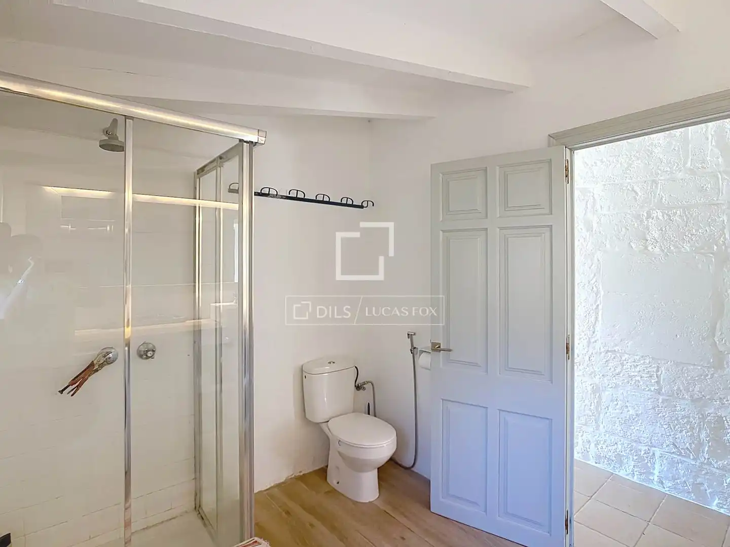 Baño de Finca rústica en venta en Ciutadella de Menorca con Jardín privado, Terraza y Piscina