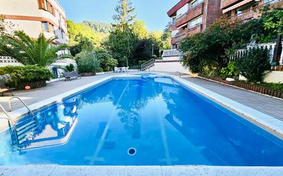 Swimming pool of Flat for sale in Donostia - San Sebastián   with Heating, Private garden and Terrace