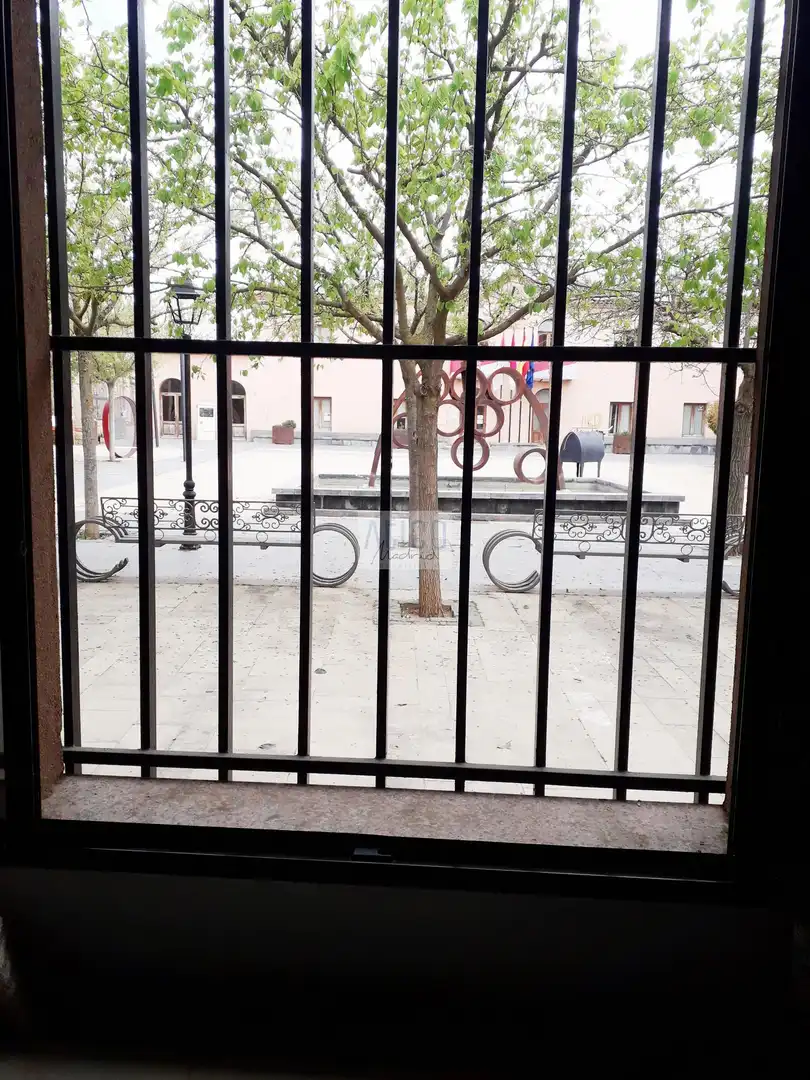 Vista exterior de Casa o xalet en venda en Cózar amb Terrassa