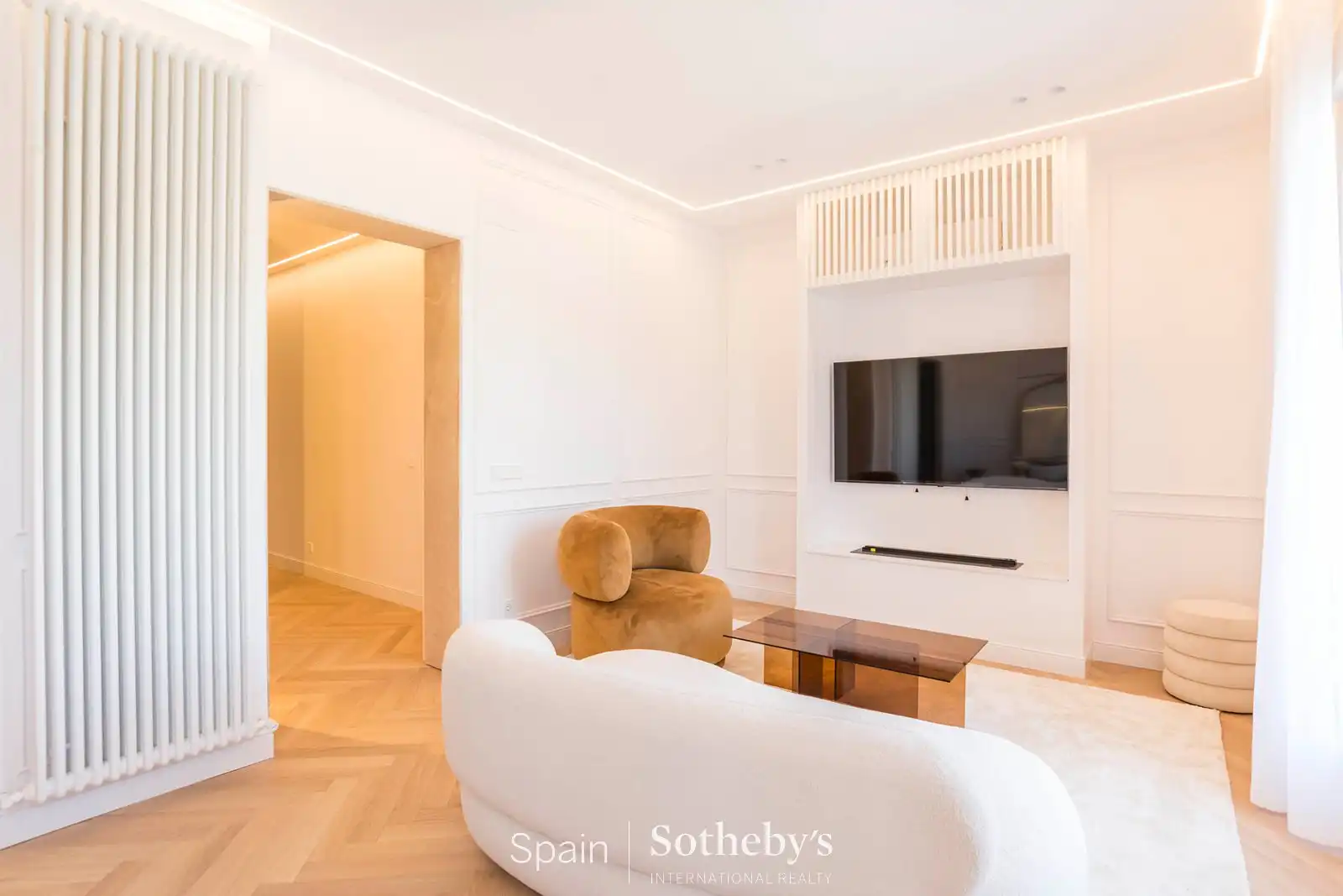 Living room of Apartments for sale in Madrid  with Air Conditioner and Heating