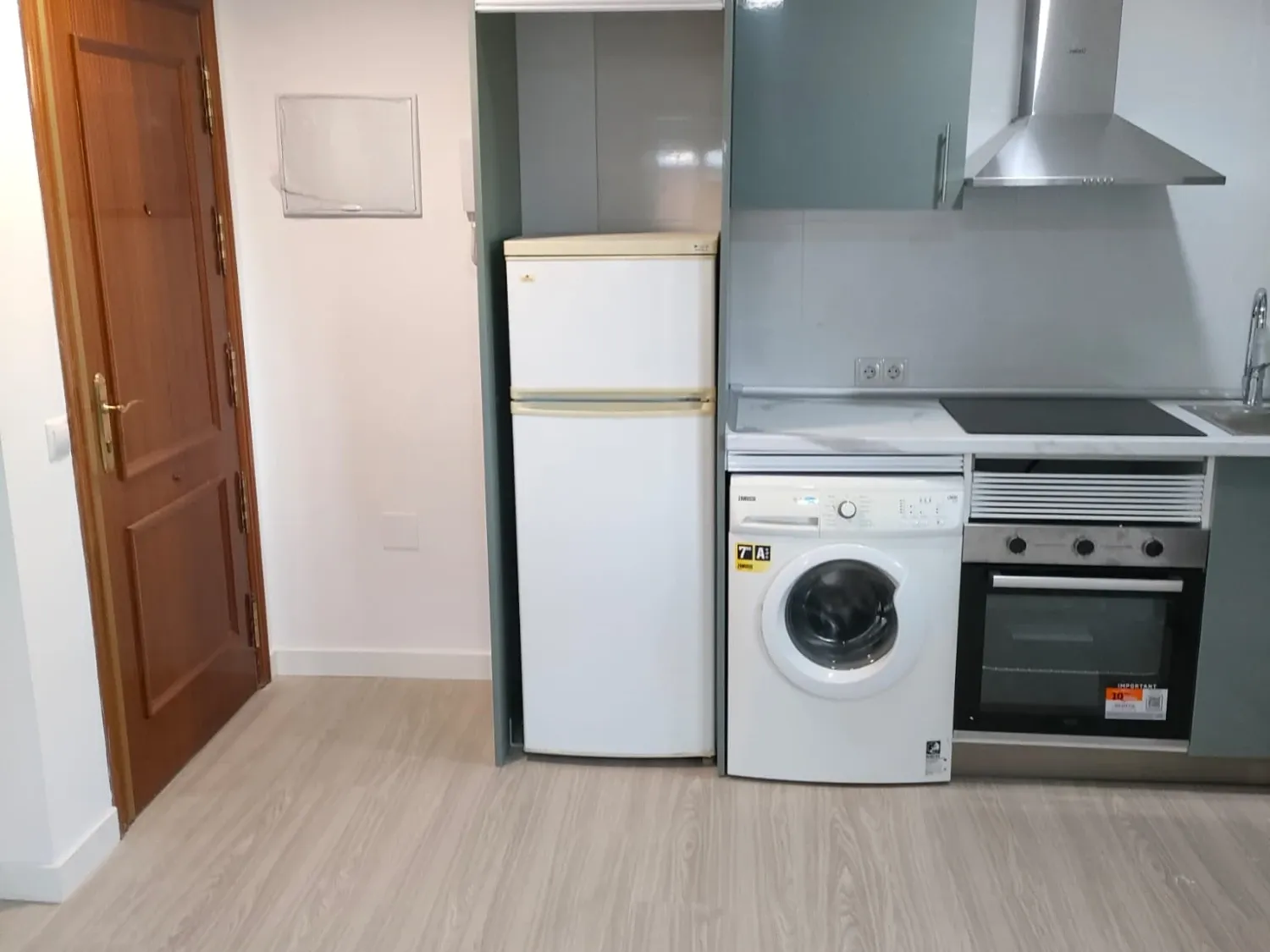 Cuina de Apartament de lloguer en Pozuelo de Alarcón amb Aire condicionat, Calefacció i Forn