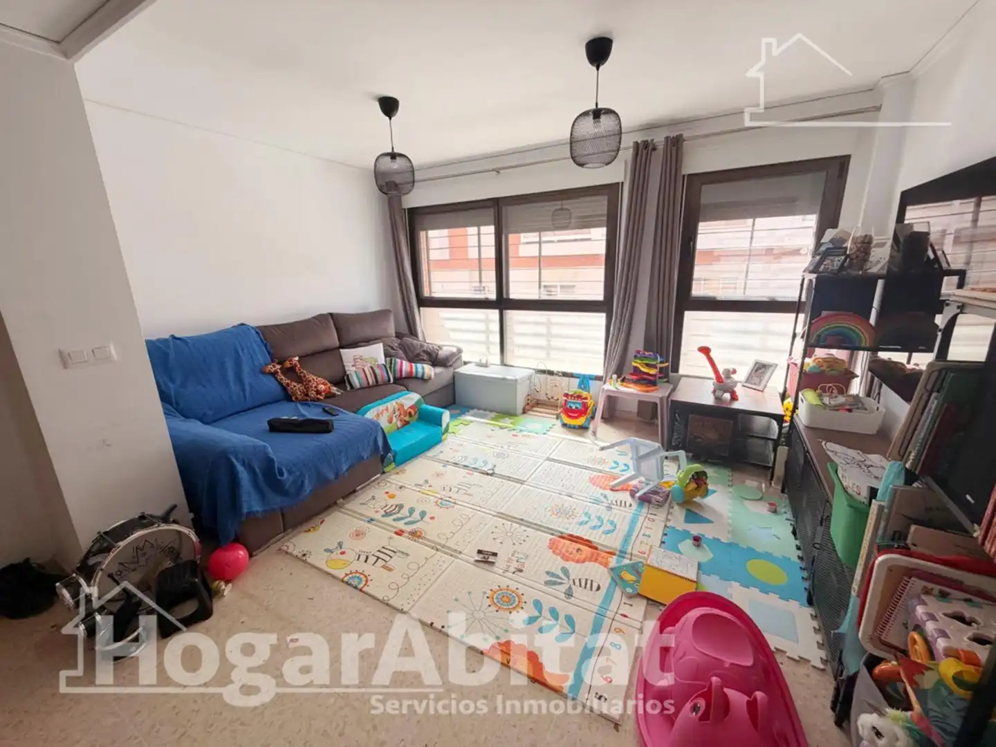 Living room of Flat for sale in Montserrat  with Air Conditioner, Heating and Terrace
