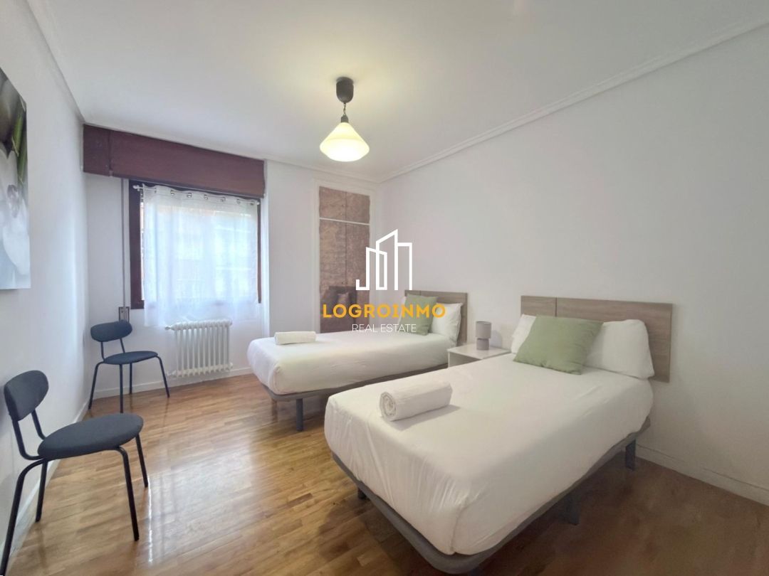 Dormitori de Pis en venda en  Logroño amb Calefacció, Terrassa i Traster