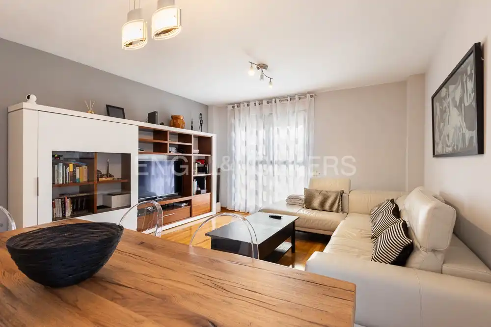 Sala de estar de Piso de alquiler en Valencia con Aire acondicionado, Calefacción y Parquet