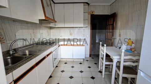 Foto 2 de Piso en venta en As Travesas - Balaídos, Pontevedra