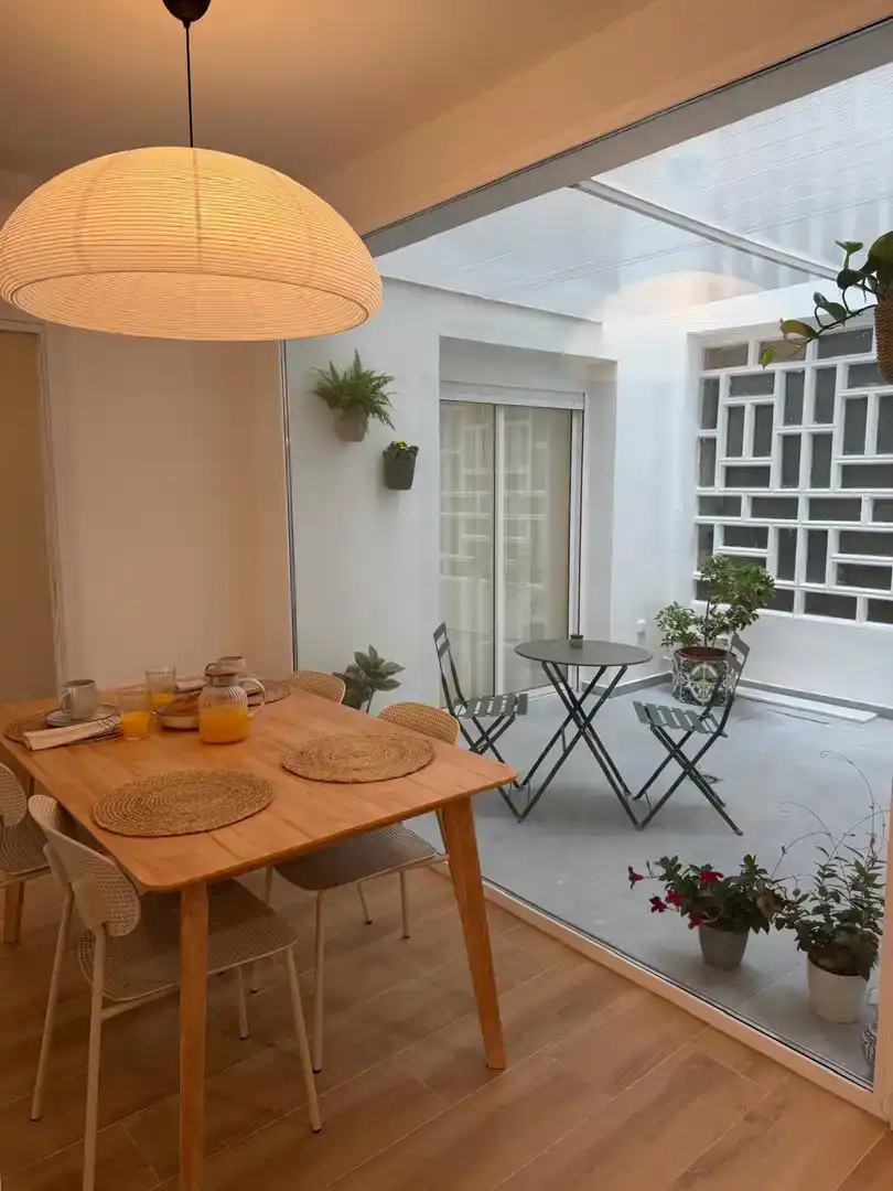 Terrasse von Erdgeschoss zur Miete in Sueca mit Klimaanlage, Parkett und Möbliert