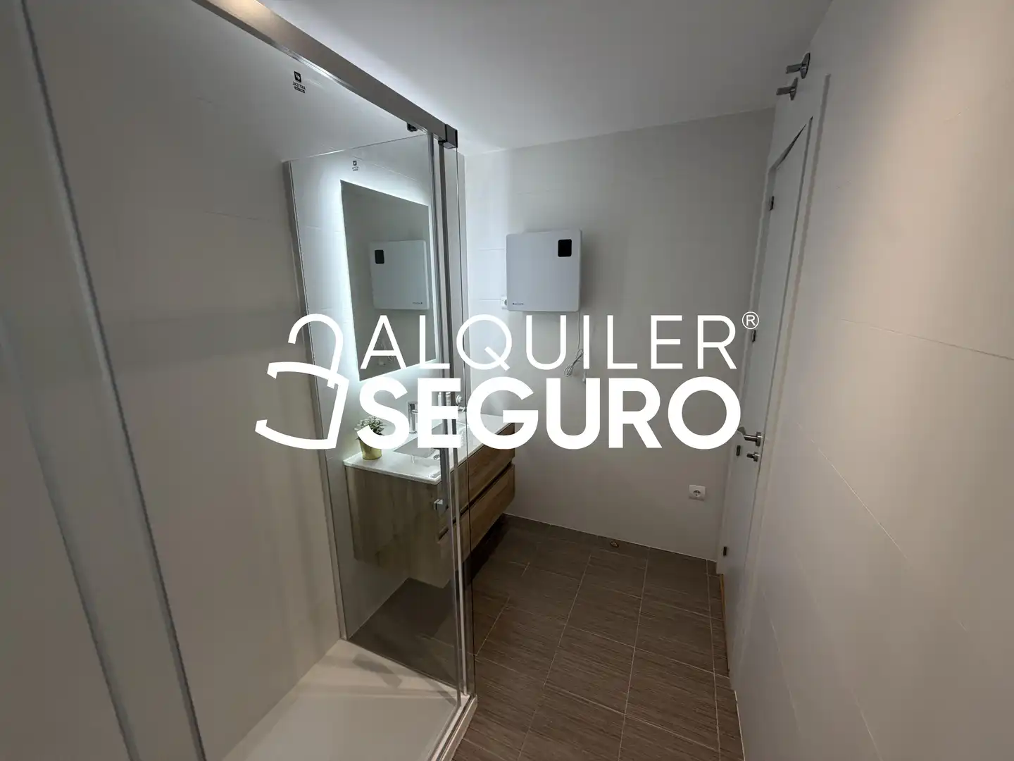 Baño de Piso de alquiler en Yuncos con Calefacción