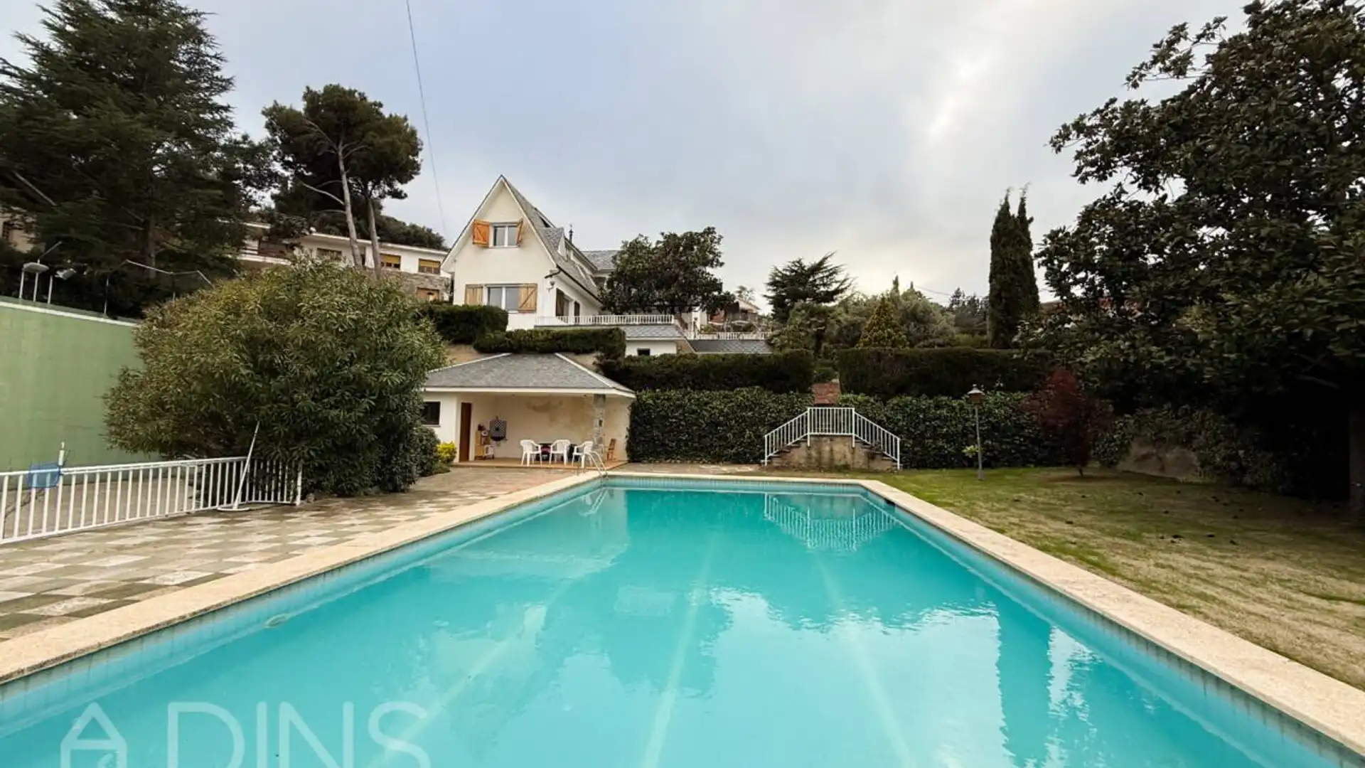Piscina de Casa o chalet en venta en Bigues i Riells del Fai con Aire acondicionado, Calefacción y Jardín privado