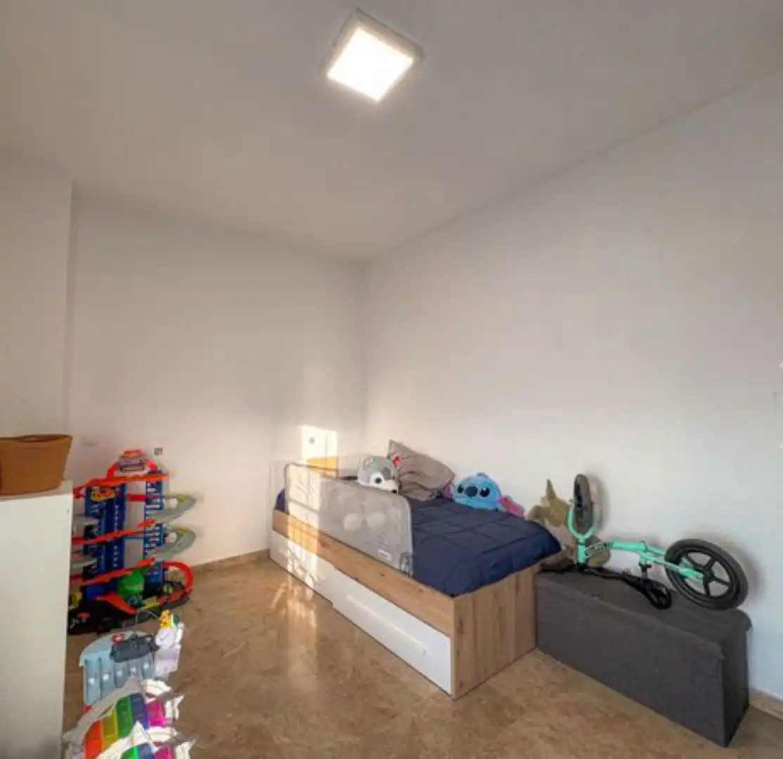 Schlafzimmer von Wohnung zum Verkauf in Miguelturra mit Gemeinschaftspool
