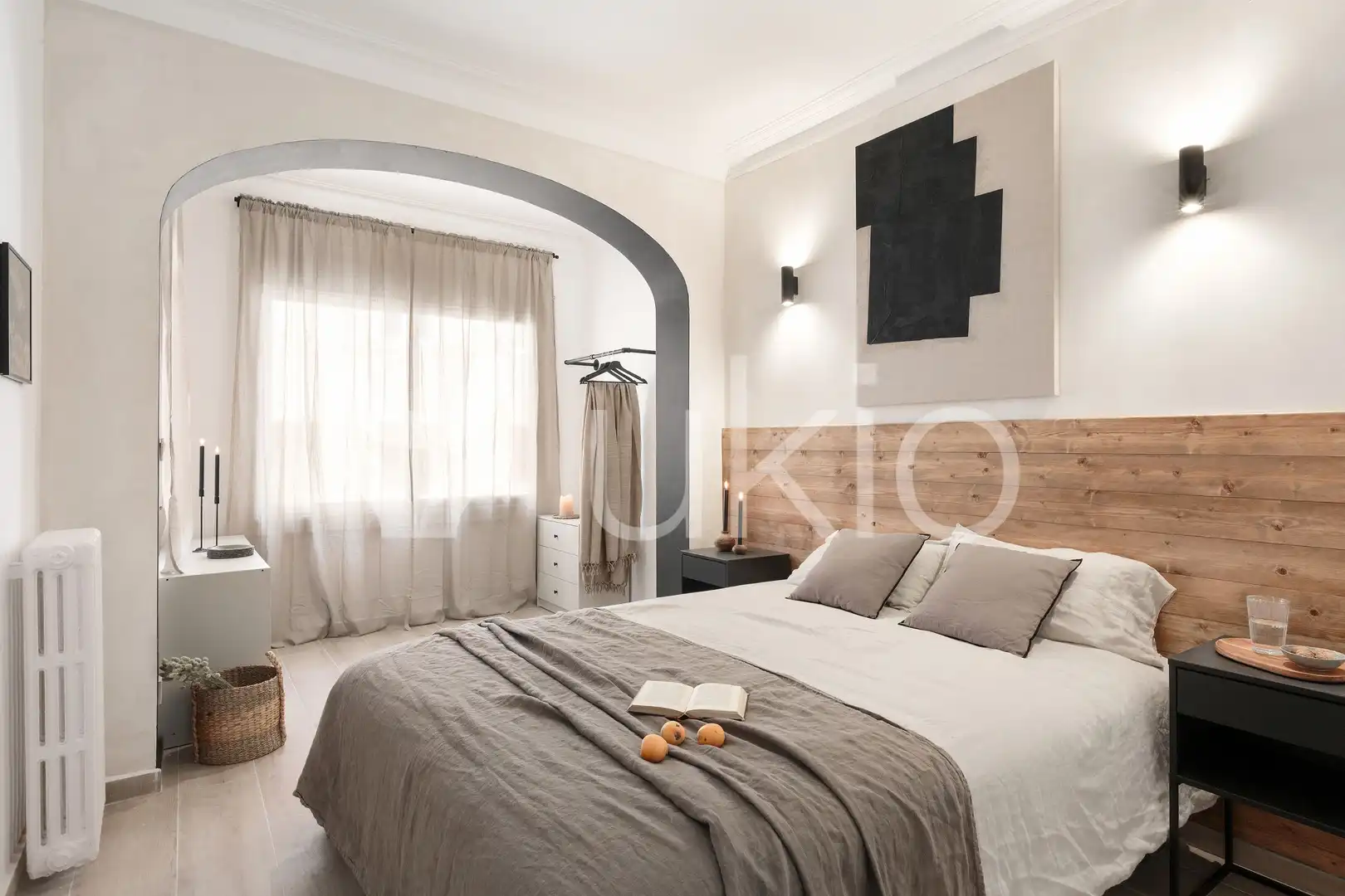 Habitación de Apartamento de alquiler en Barcelona con Calefacción, Amueblado y Horno