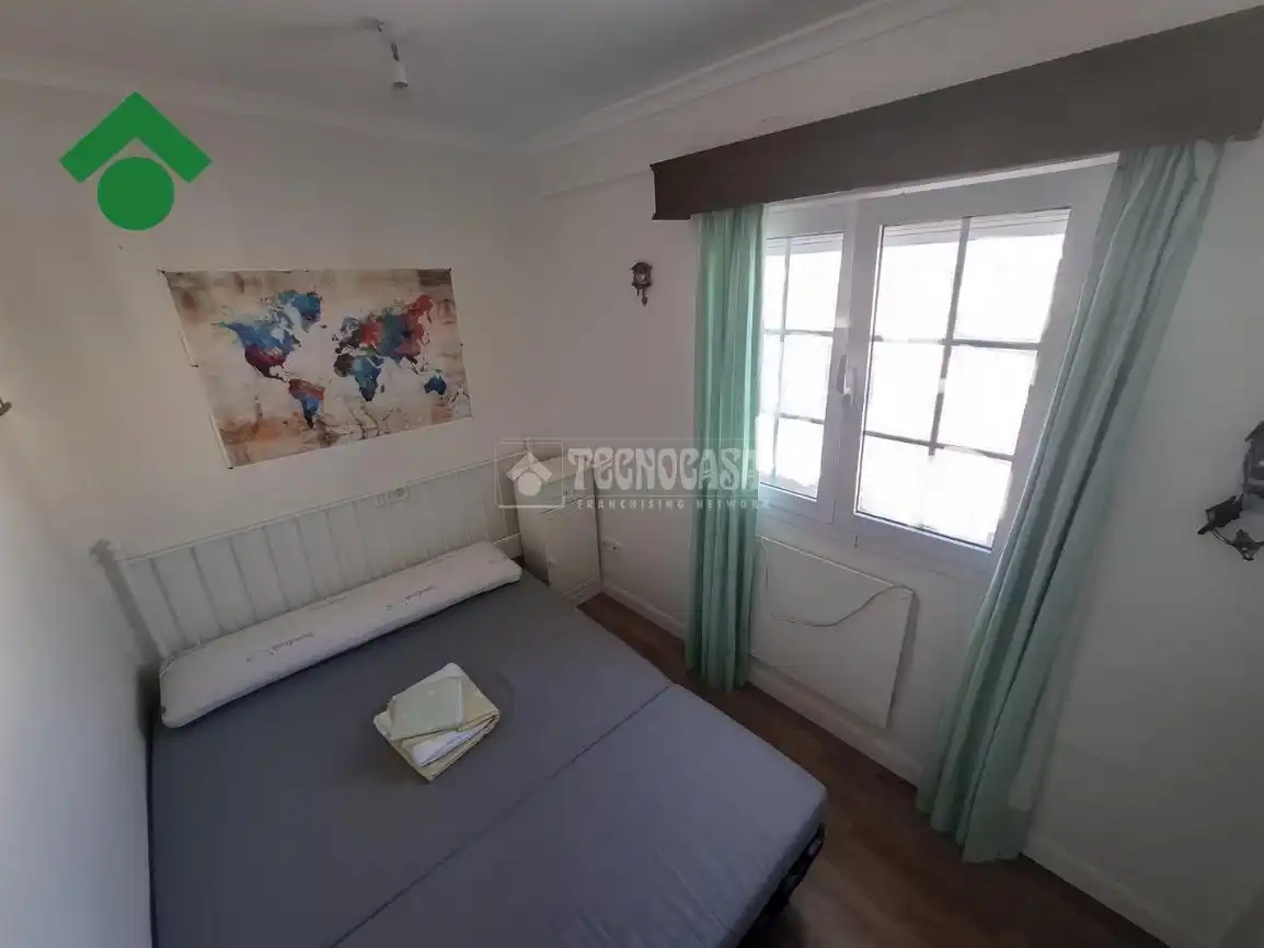 Habitación de Piso en venta en Cádiz