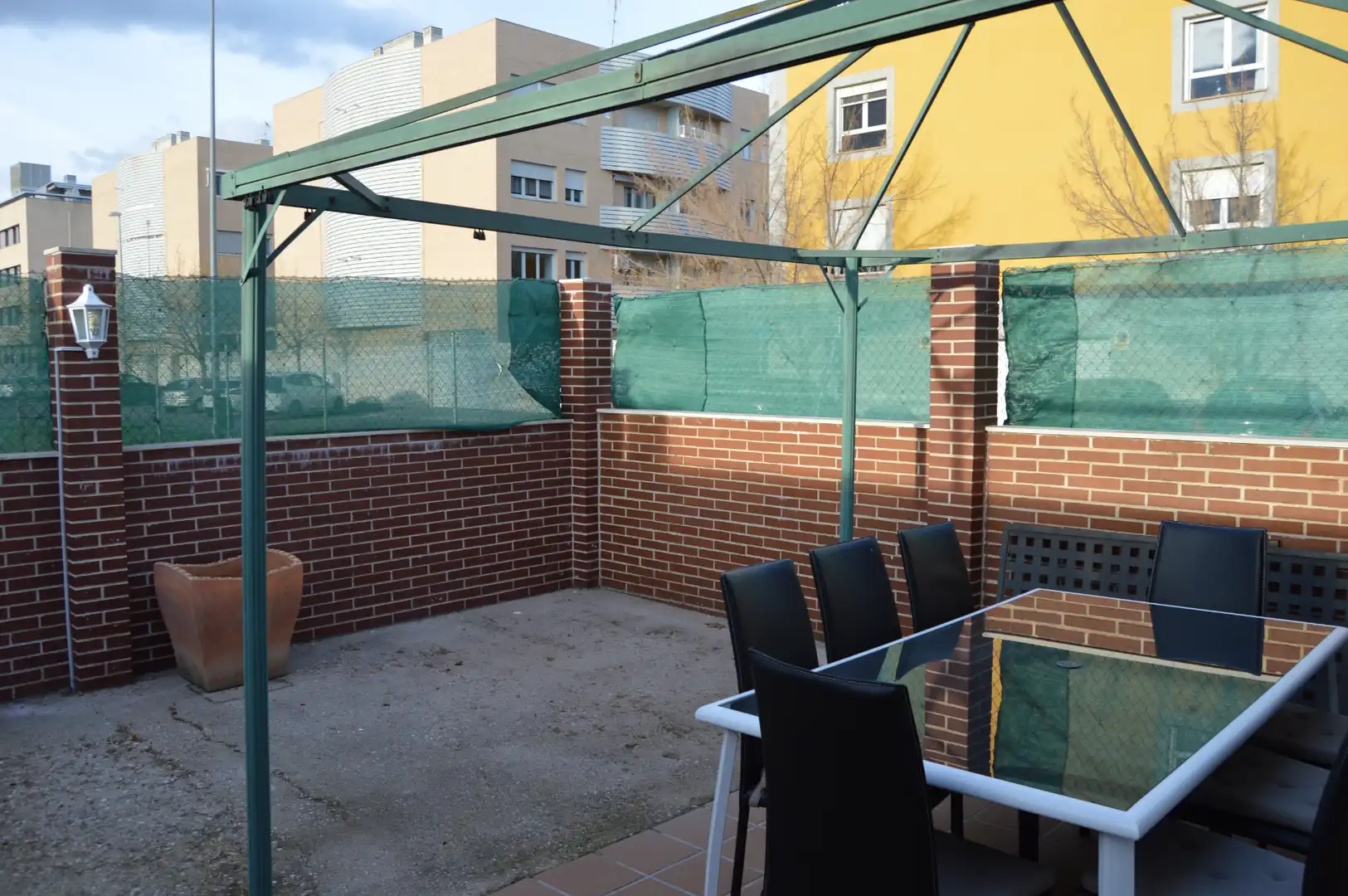 Terrasse von Einfamilien-Reihenhaus zum Verkauf in Aranjuez mit Klimaanlage, Heizung und Terrasse