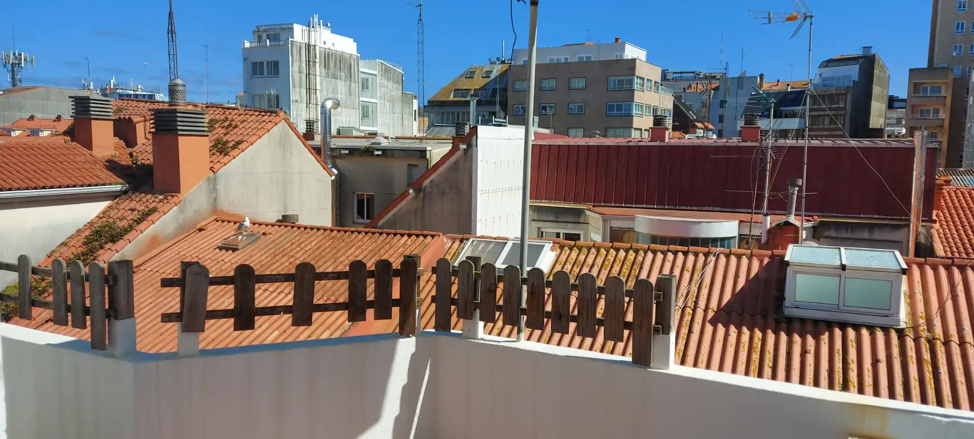 Vista exterior de Apartament en venda en A Coruña Capital  amb Terrassa, Forn i Rentadora