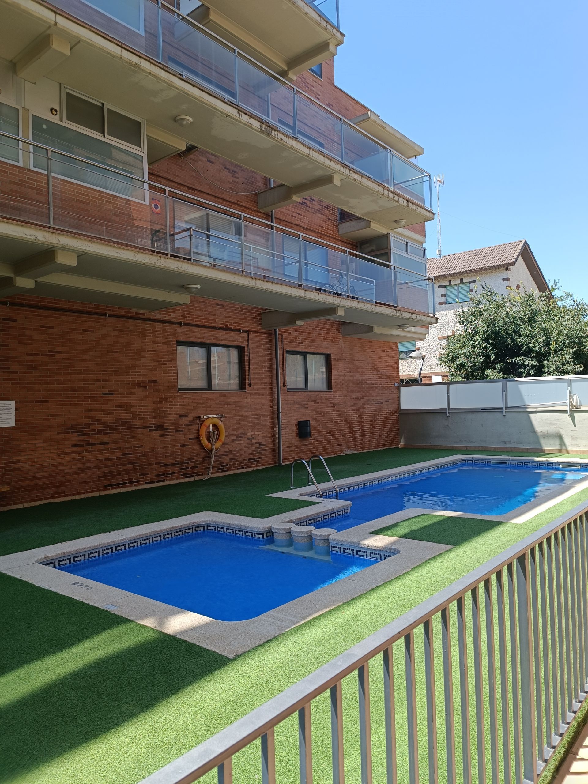 Piscina de Pis en venda en Cuarte de Huerva amb Calefacció, Traster i Piscina comunitària