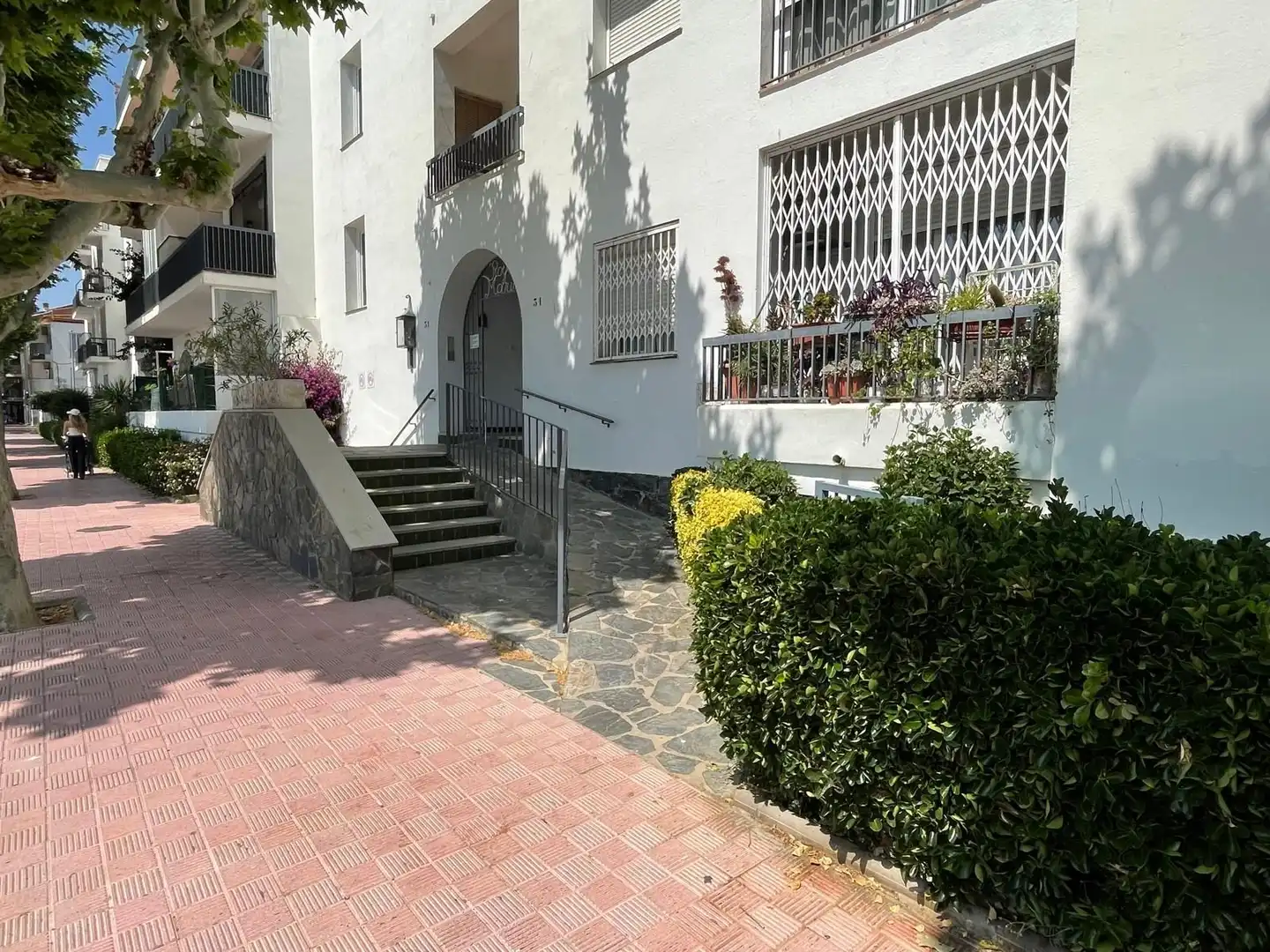 Vista exterior de Apartament en venda en Empuriabrava amb Terrassa