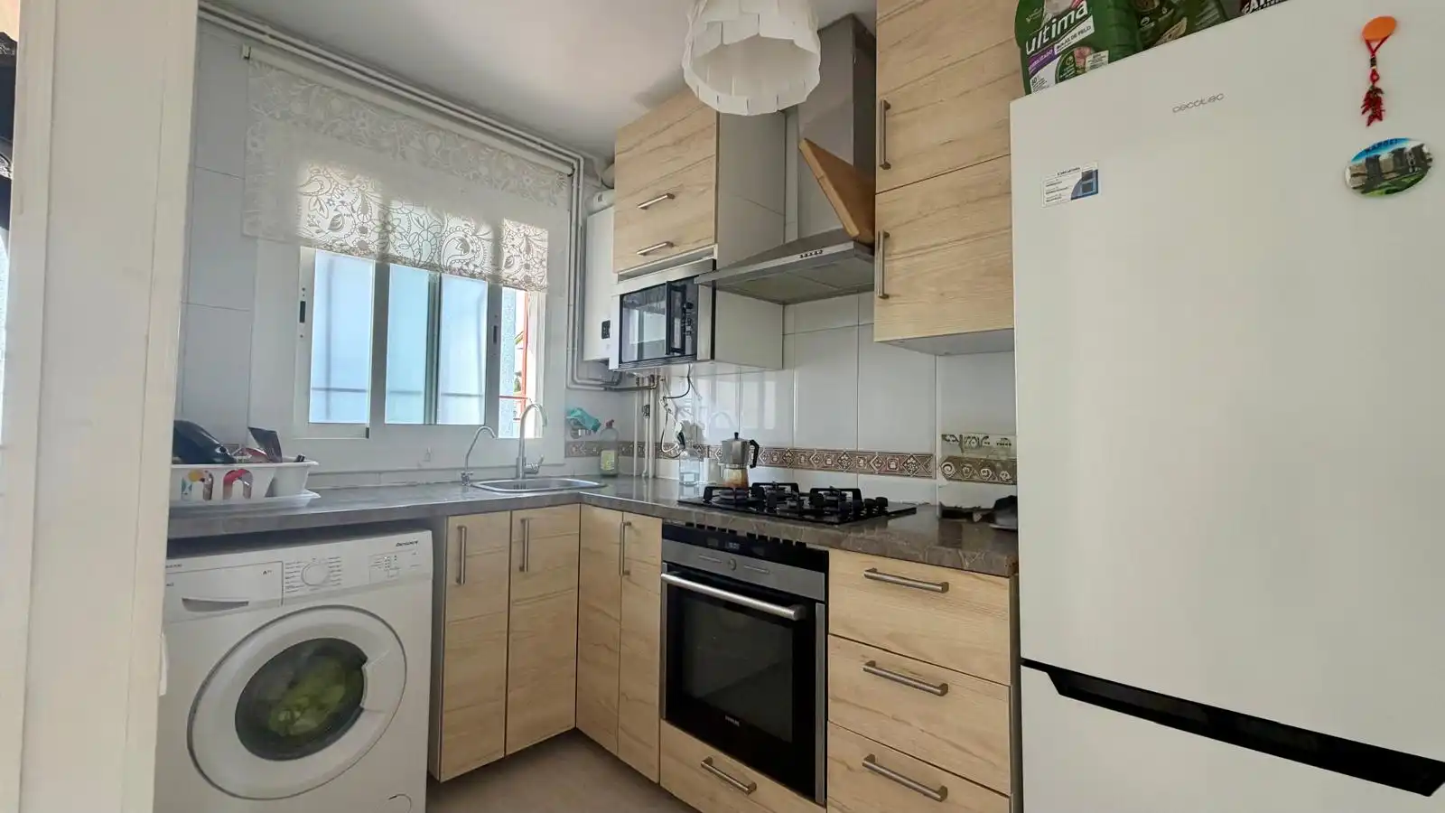 Cocina de Piso en venta en Cunit con Calefacción, Horno y Balcón