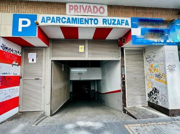 Aparcament en venda a L'Eixample