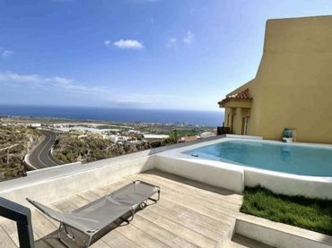 Detached house with pool for sale in Armeñiime - Las Moraditas - Las Cancelas