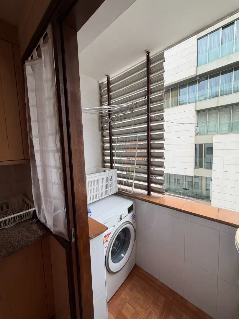 Terrasse von Wohnung zur Miete in Oviedo  mit Heizung, Parkett und Abstellraum