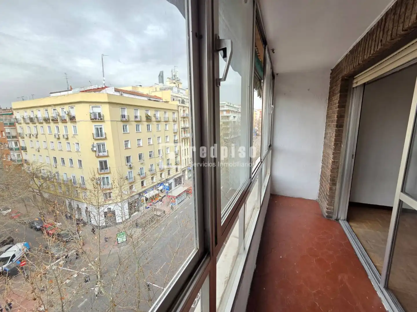 Dormitori de Pis en venda en Madrid amb Calefacció, Jardí privat i Parquet