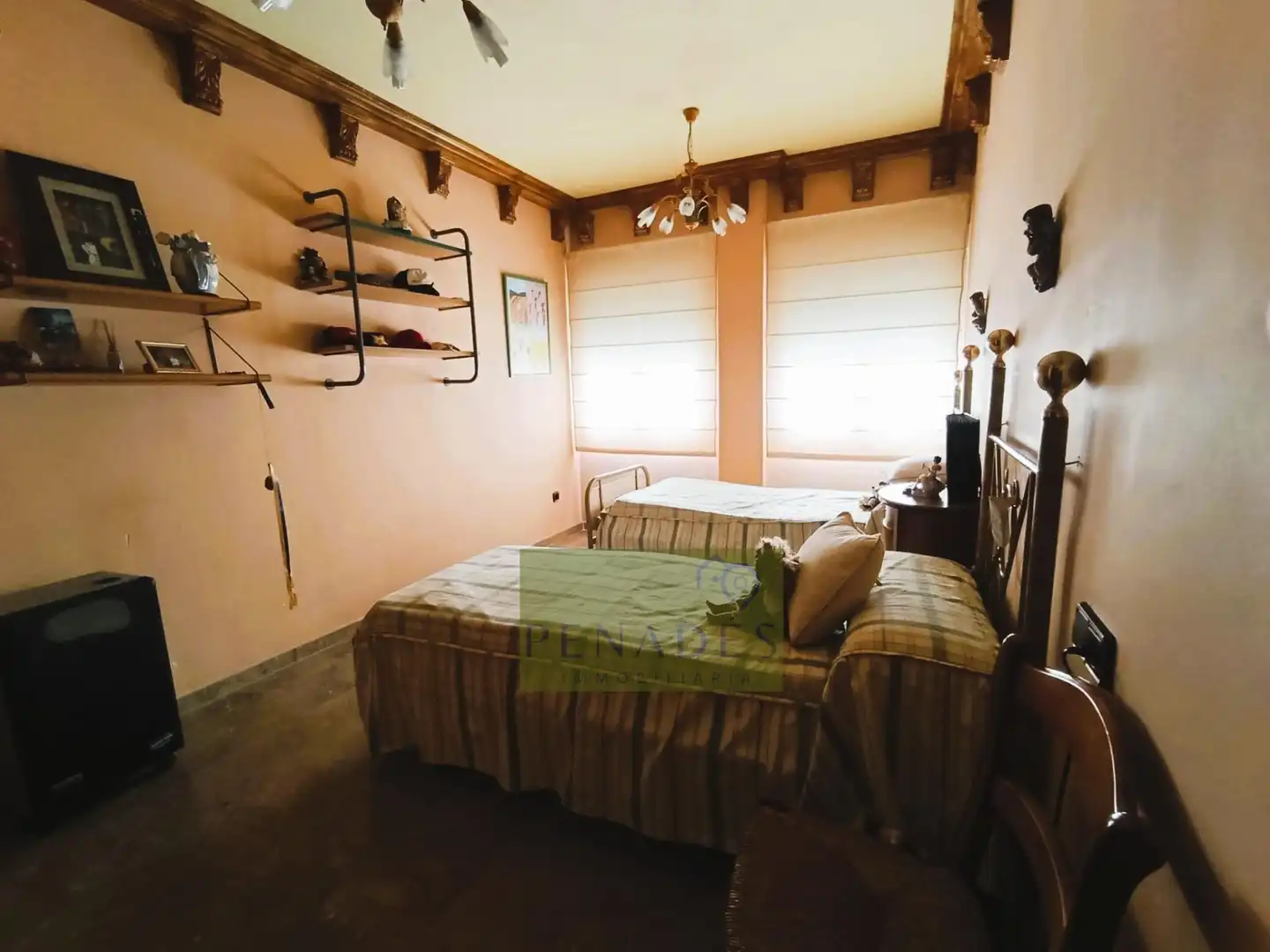 Dormitori de Casa o xalet en venda en Ontinyent amb Aire condicionat, Jardí privat i Terrassa