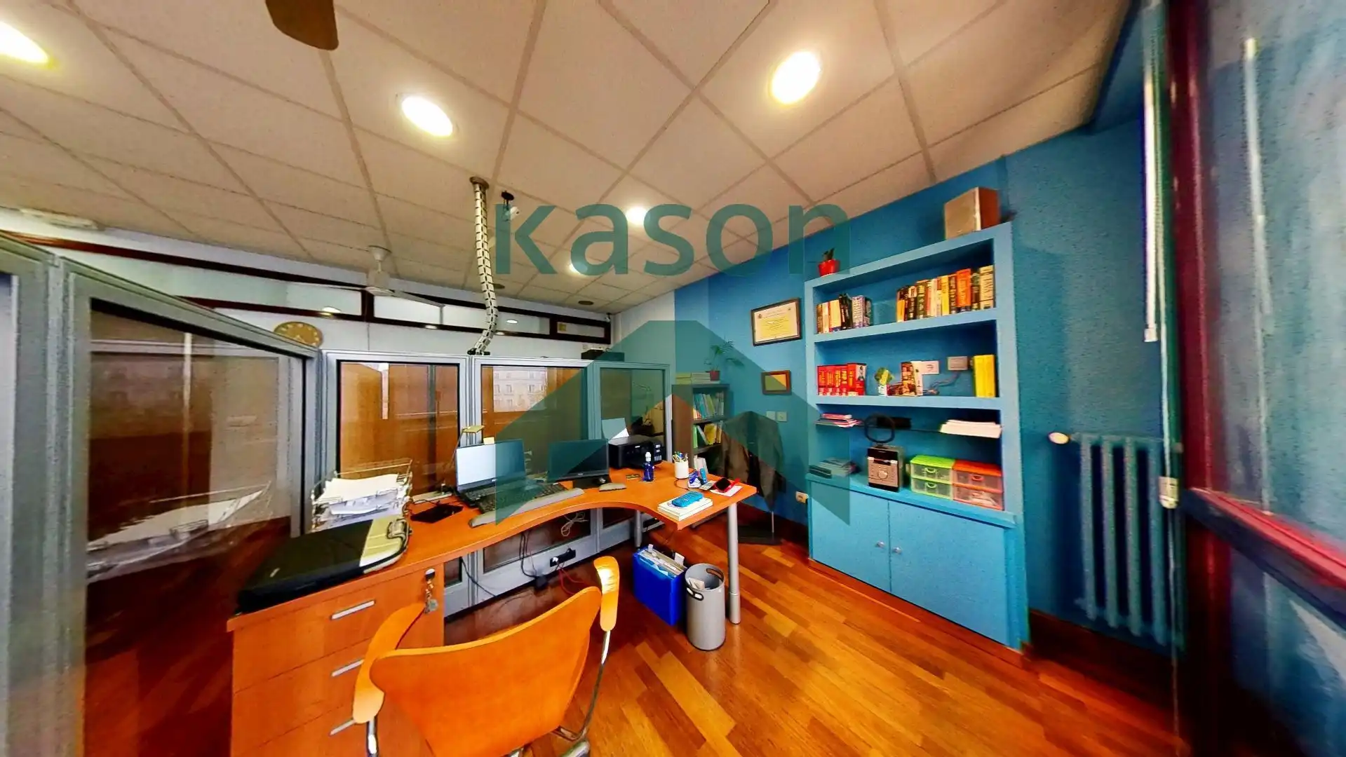 Office for sale in Madrid  with Air Conditioner and Heating