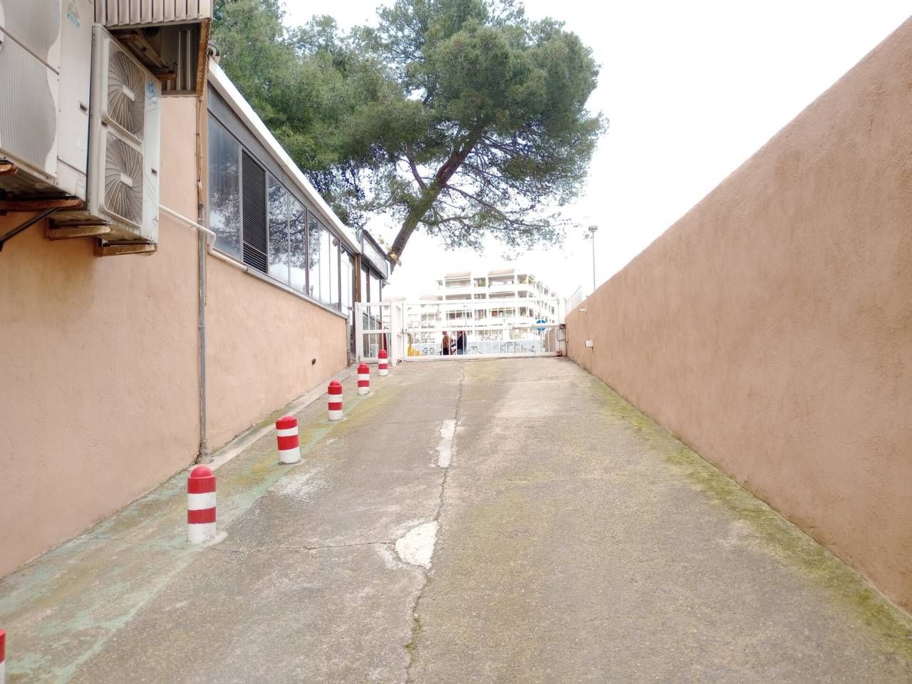 Garaje de alquiler en Amposta , Mar i Camp - Platja dels Capellans