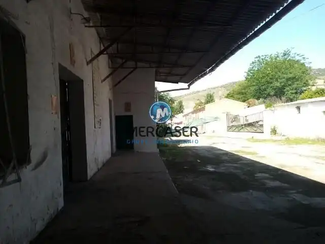 Fabrikhallen zum Verkauf in Calle VAGON, Tielmes