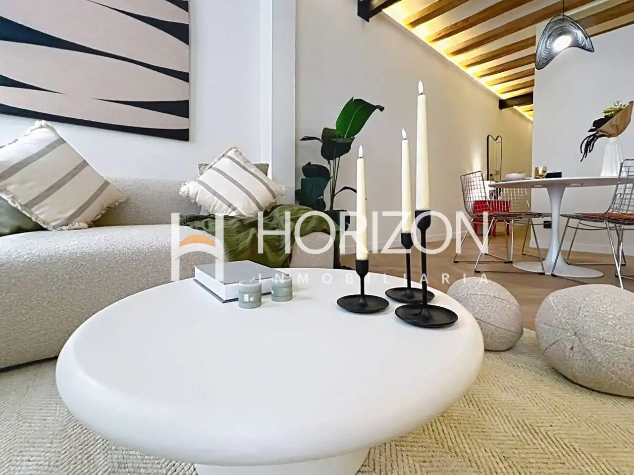 Wohnzimmer von Wohnung zum Verkauf in Barcelona mit Klimaanlage, Heizung und Möbliert