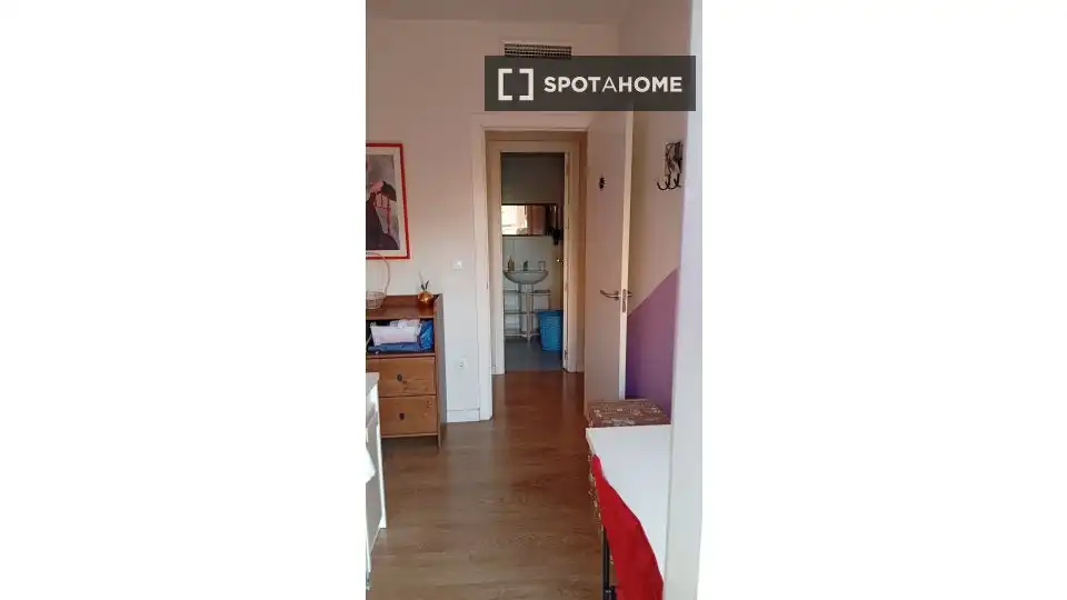 Schlafzimmer von Wohnung zur untervermieten in Sevilla mit Klimaanlage, Terrasse und Möbliert
