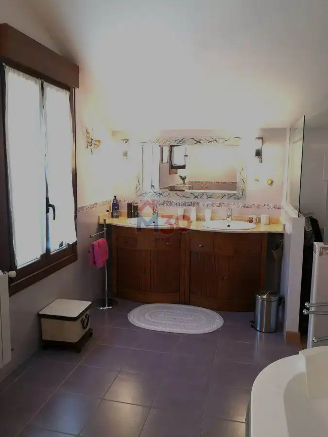 Chalet con piscina en venta en Condado de Treviño, imagen 42