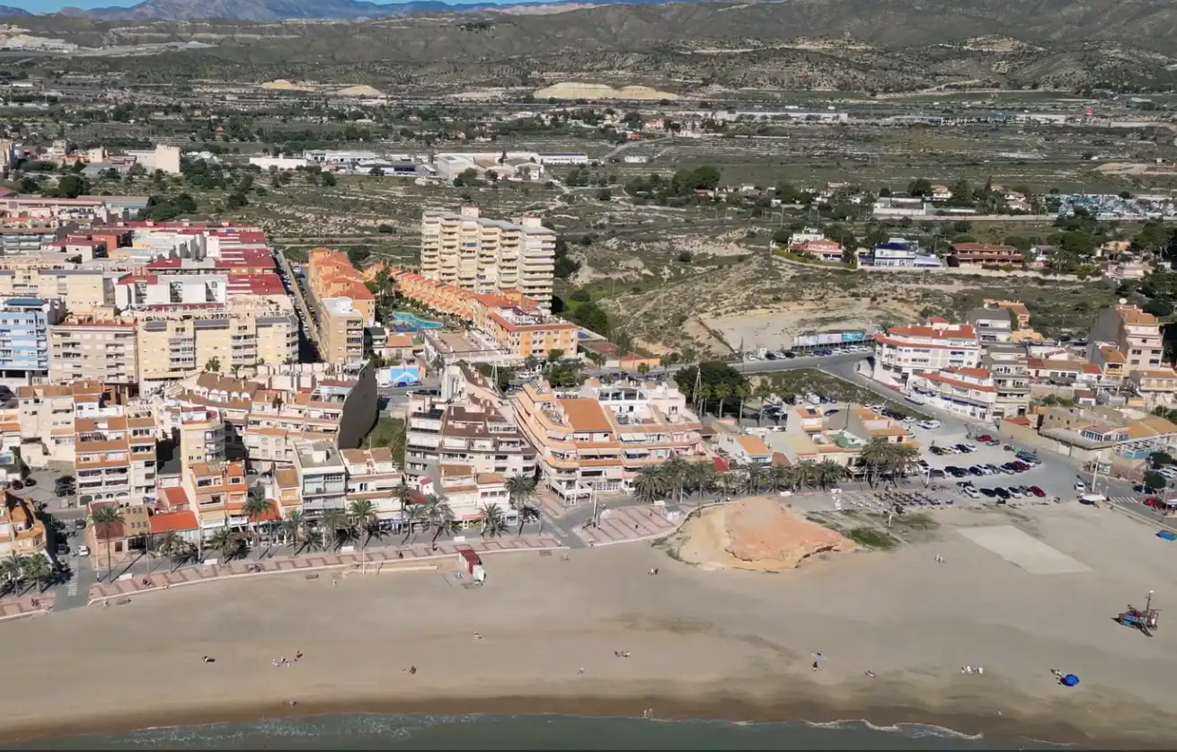 Exterior view of Apartments for sale in El Campello  with Air Conditioner, Terrace and Furnished