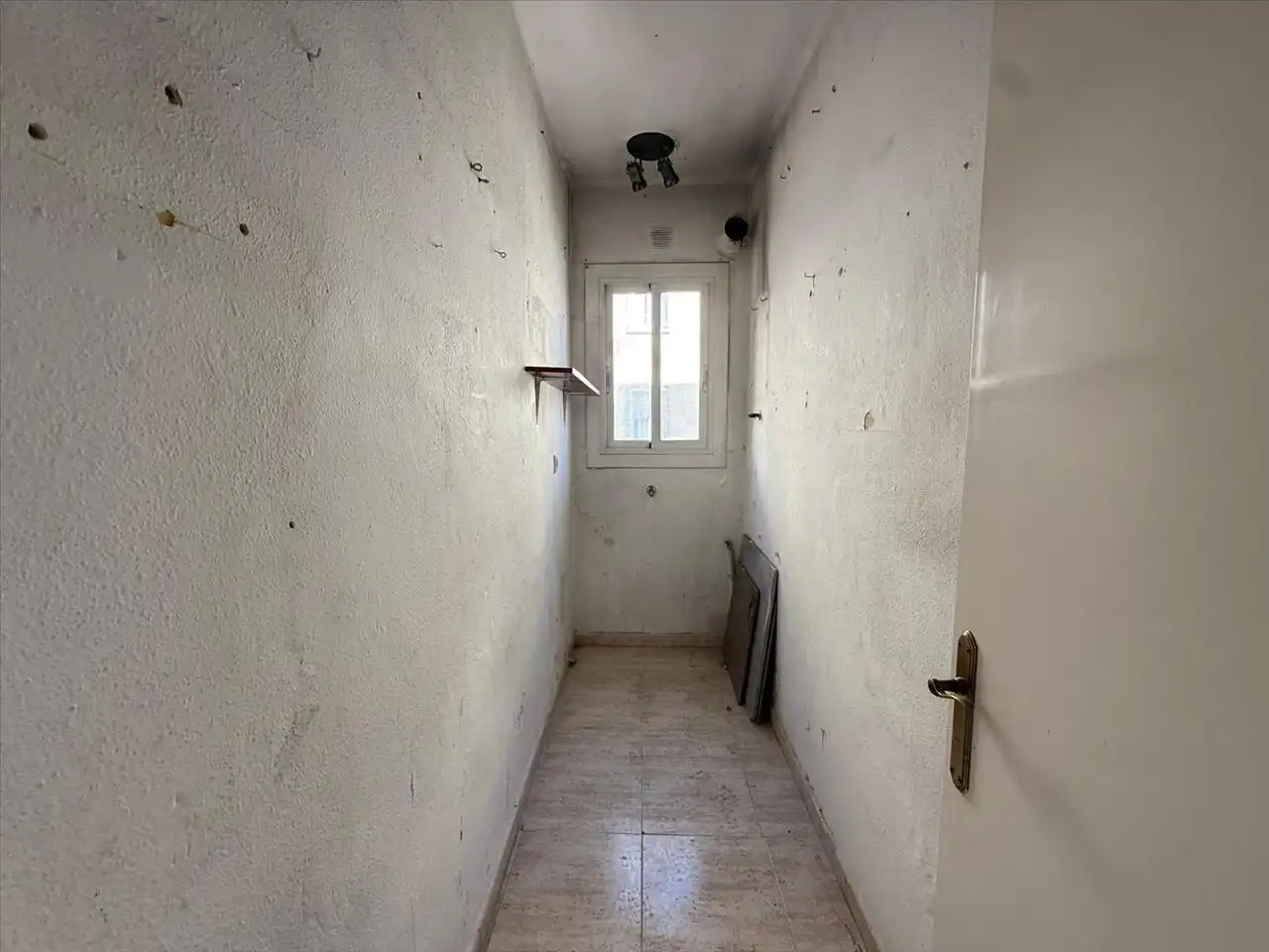 Piso en venta en Figueres con Calefacción