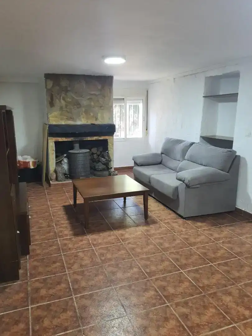 Sala de estar de Finca rústica en venta en Villena con Jardín privado, Trastero y Amueblado