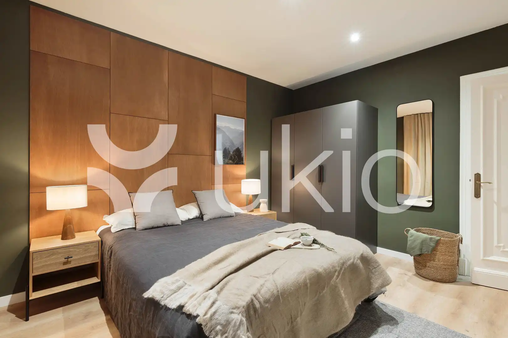 Schlafzimmer von Wohnungen zur Miete in Barcelona mit Klimaanlage, Heizung und Terrasse