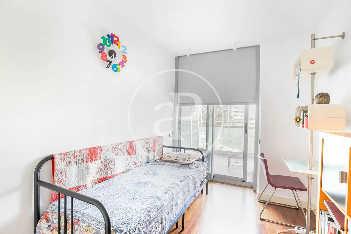 Habitación de Piso en venta en Barcelona con Aire acondicionado, Calefacción y Jardín privado