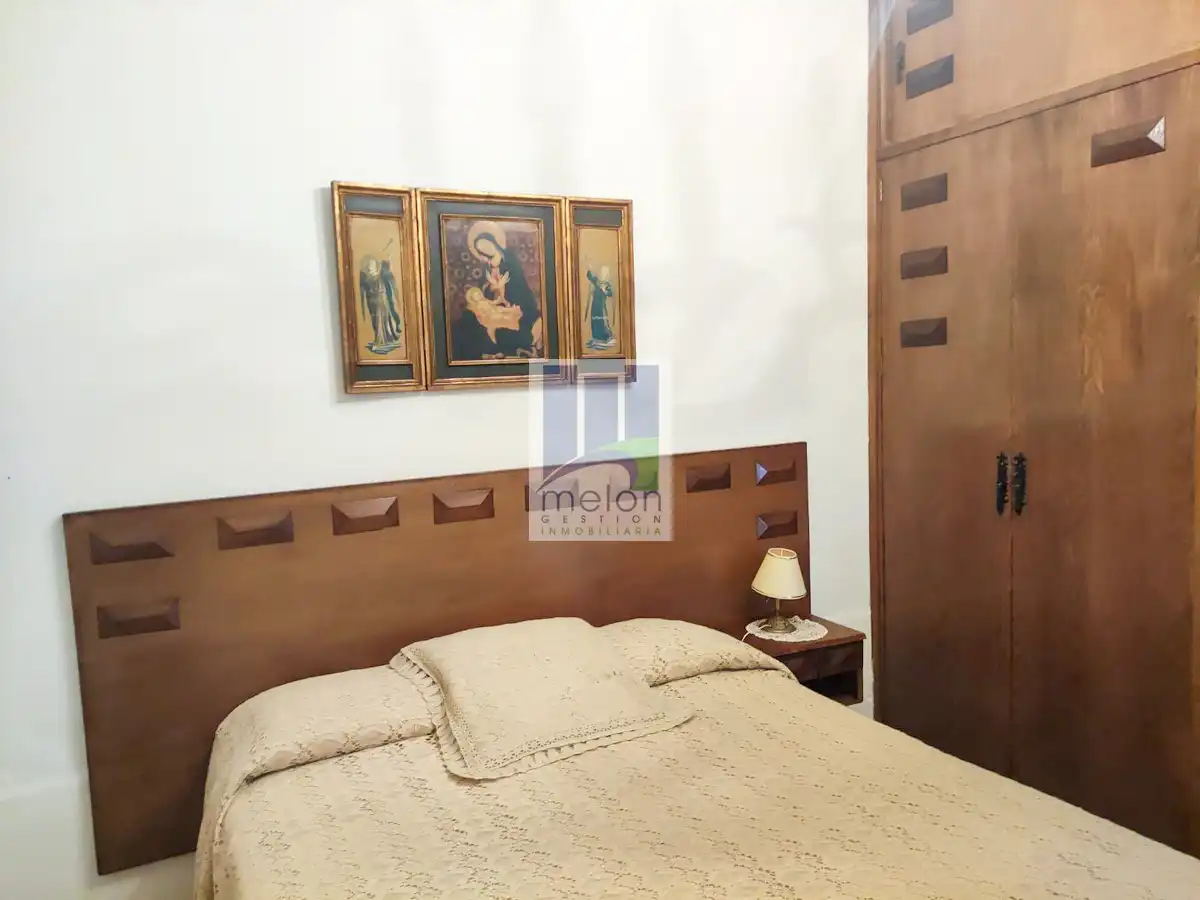 Dormitori de Casa o xalet en venda en Burgos