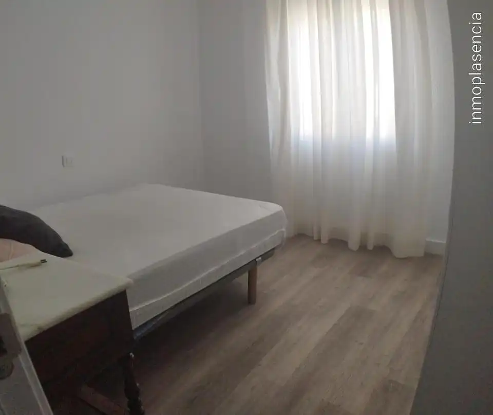Flat for rent in maria la brava, Miralvalle - Av. Virgen del Puerto - La Data