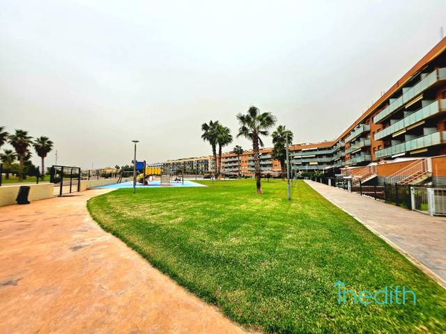 Piso en Venta en  Passatge Riu Ebre, 10 en Les Salines - Pla de Sant Pere