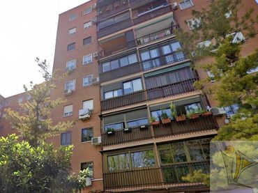 Appartamento con ascensore in vendita a CL VILLALON
